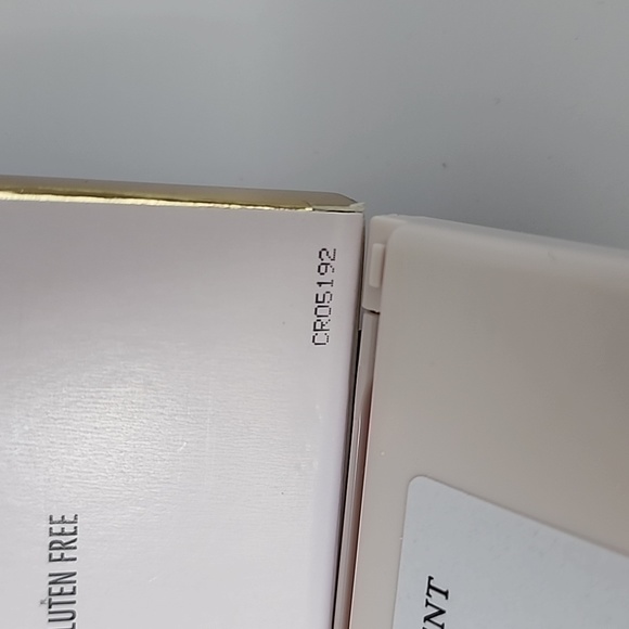 Coloured Raine Mimosa Moment Eyeshadow Palette - Picture 8 of 9